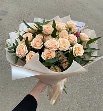 Букет Кремовые розы Латте в Барсуках