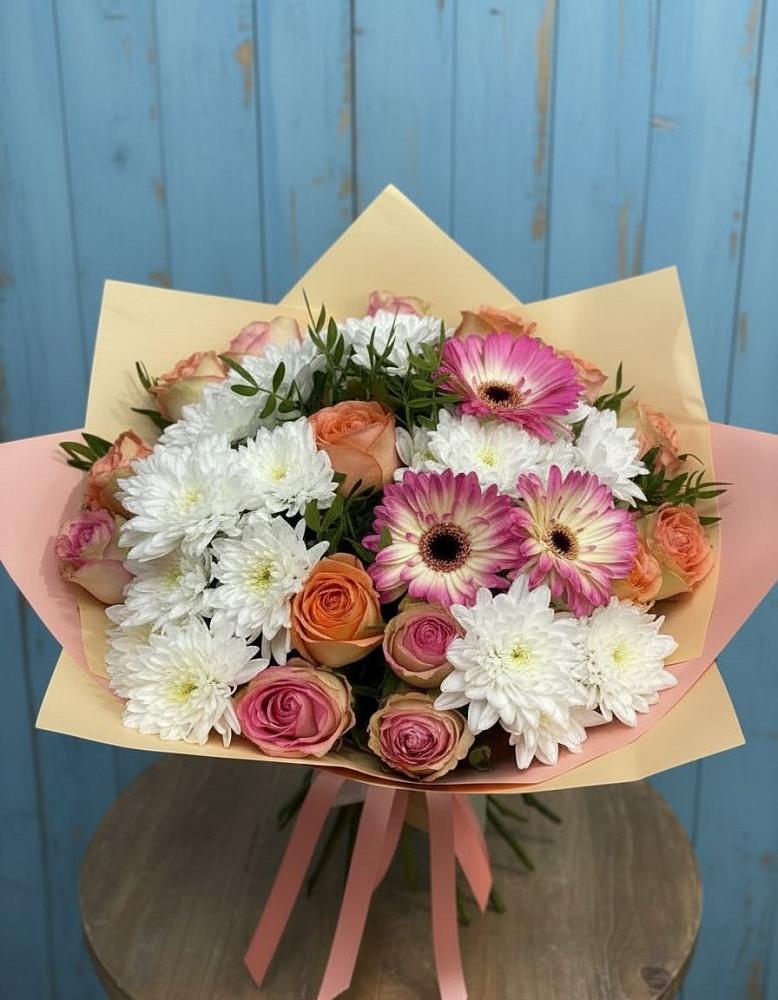 Букет цветов из: Розы, Герберы и Хризантемы в Барсуках