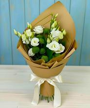 Букет цветов из:  Хризантемы и Лизиантусы в Барсуках