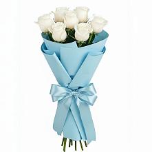 Букет 7 белых роз Проуд в Барсуках