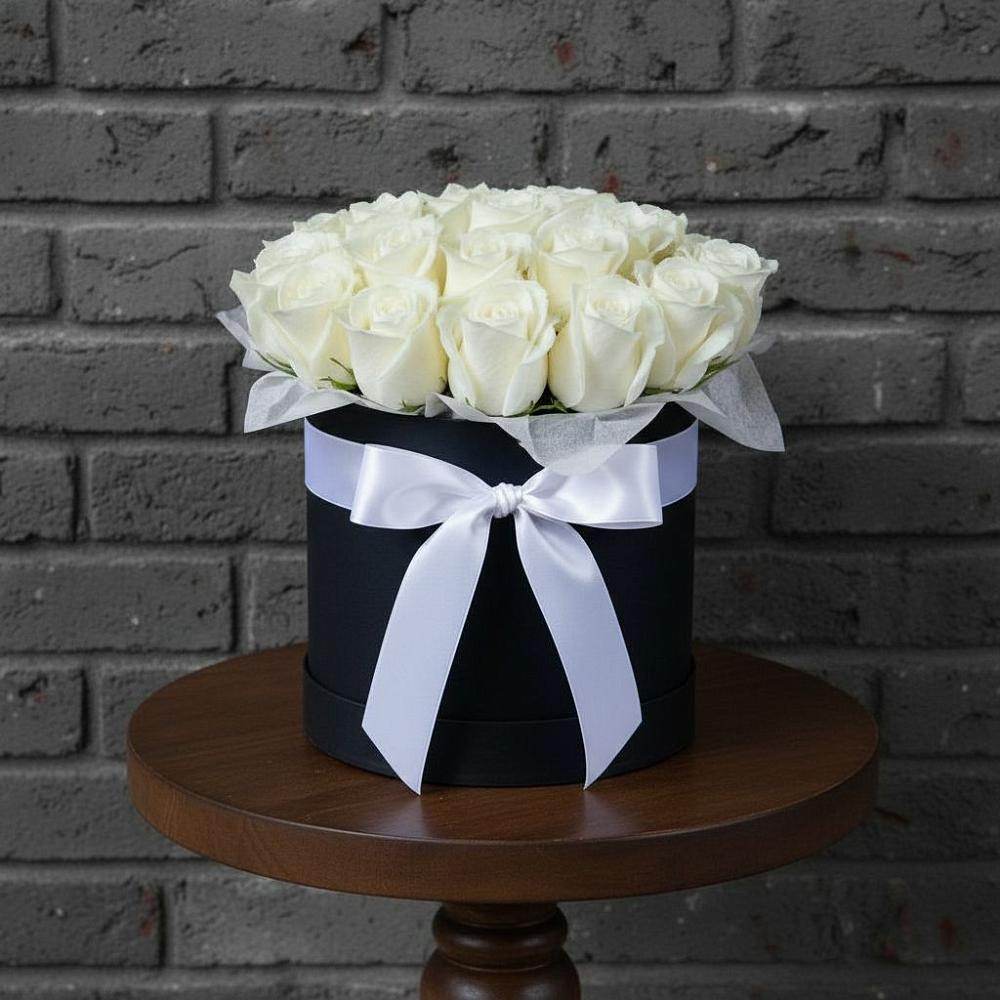 Цветочная композиция из Розы в шляпной коробке в Барсуках